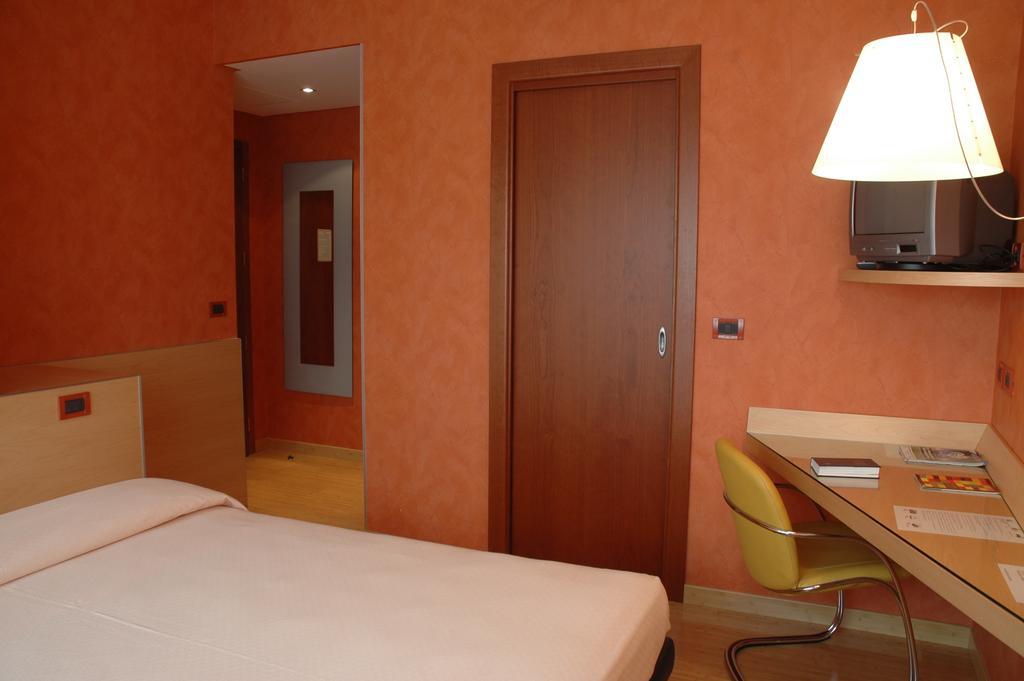 Hotel Alexandra Turin Exterior foto