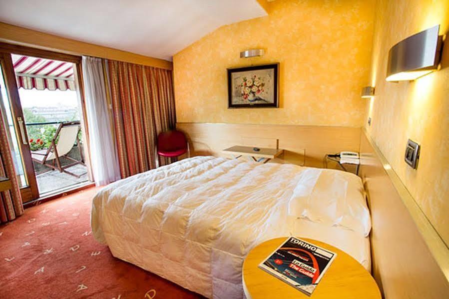 Hotel Alexandra Turin Exterior foto